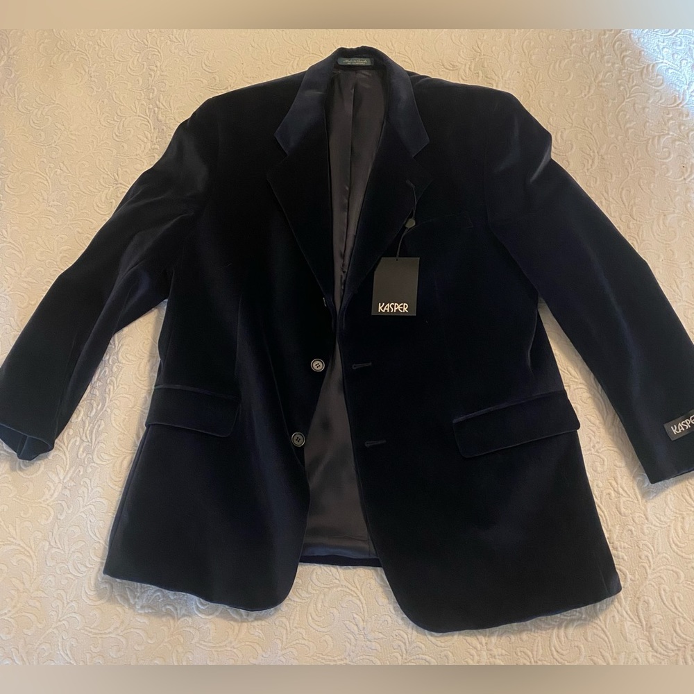 Kasper velvet jacket. Vintage. Blue. Never worn.